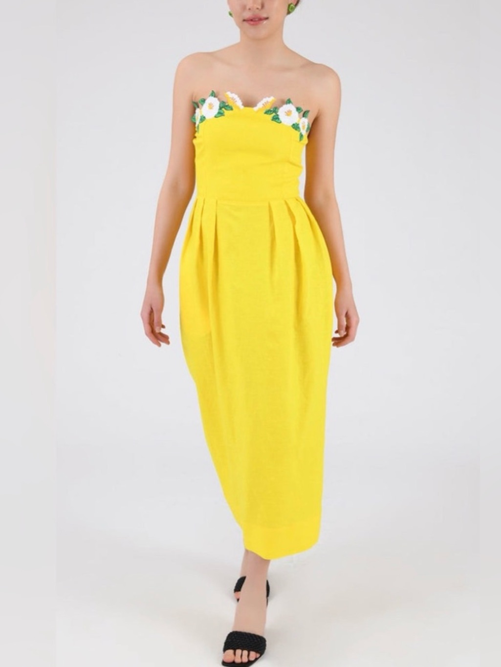 Famn Mon Citron White Full Bloom Rose Embroidered Linen Dress - Nwt